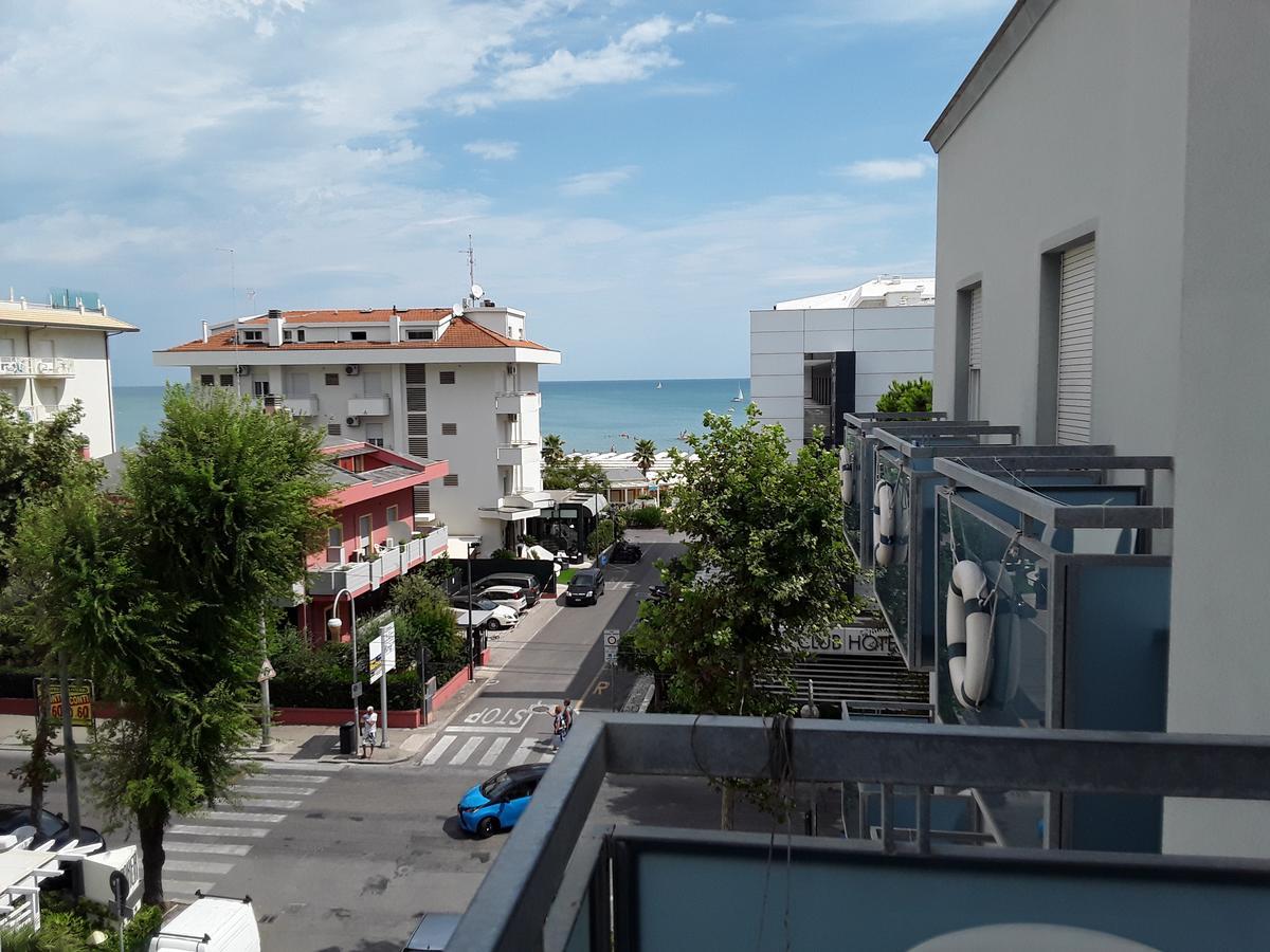 Hotel Le Vele Riccione Buitenkant foto